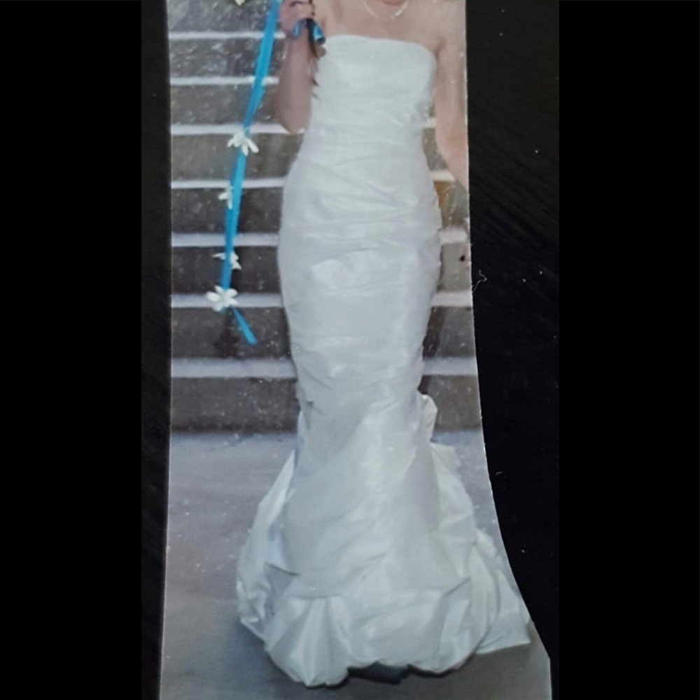 Allure wedding dress